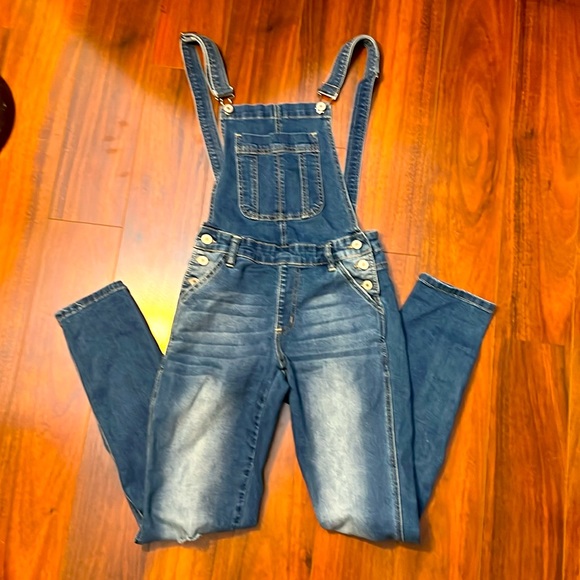 KanCan Overalls Lightly Distressed Size XS - Picture 1 of 9
